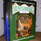 Mustamiekka I-IV - Weis & Hickman 1.p.Koko sarja - pikkukuva 5