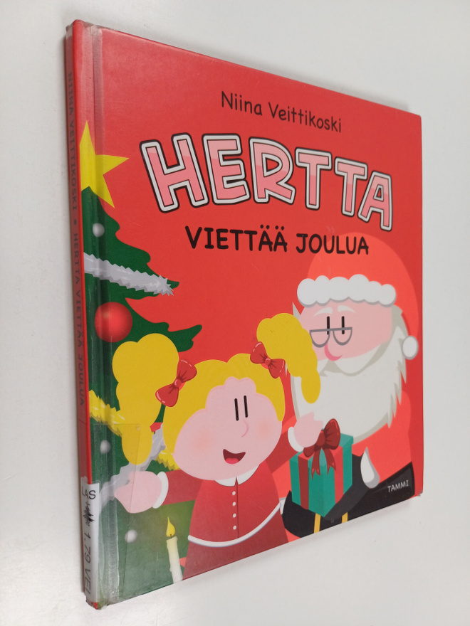 Niina Veittikoski : Hertta viettää joulua