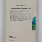 Denise Robins : Mantelipuiden kukkiessa - pikkukuva 2