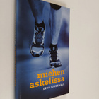 Eero Junkkaala : Miehen askelissa - pikkukuva 1