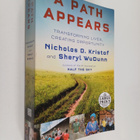 Nicholas D. Kristof ym. : A Path Appears - Transforming L... - pikkukuva 1