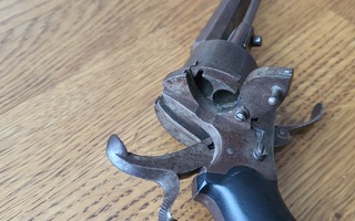 Lupavapaa Revolveri 1860