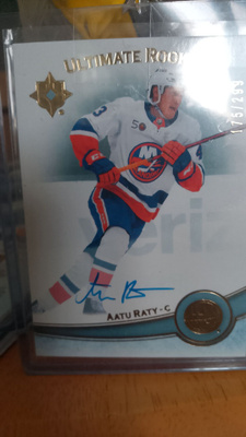 Ultimate rookie autograph Aatu räty!
