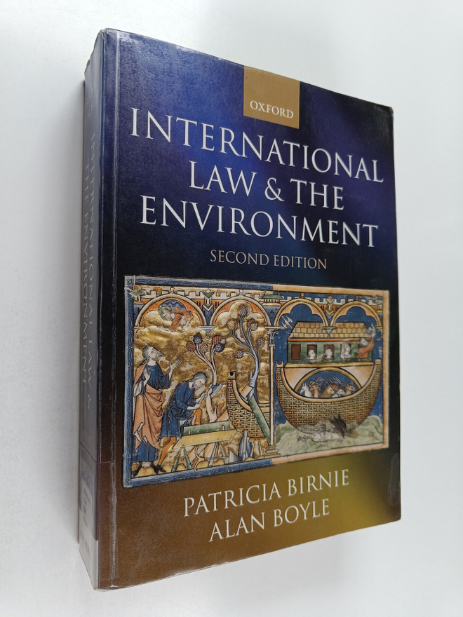 Patricia Birnie : International law and the environment