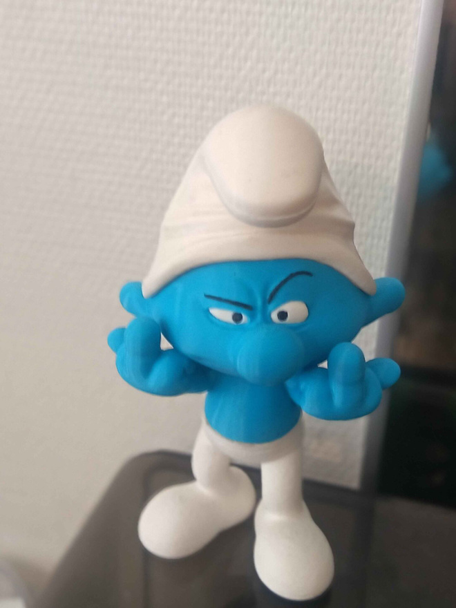 Sininen Smurf-figuuri, noin 20 cm, keräilykoriste