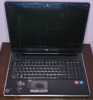 HP Pavilion dv7, vaatii korjausta