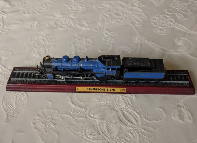 Bayerische S 3/6 veturi pienoismalli