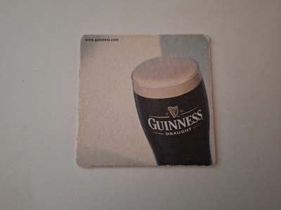 GUINNESS OLUT Lasinalunen