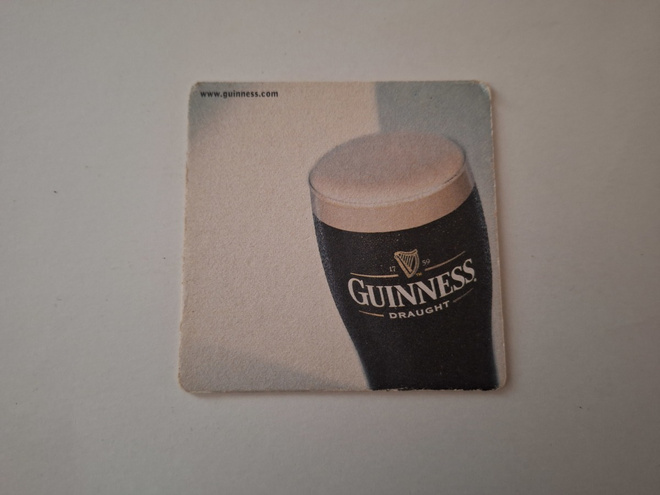 GUINNESS OLUT Lasinalunen