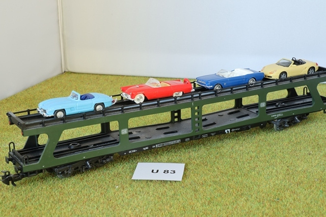 #U83 Märklin 4074 autojenkuljetusvaunu + 4 autoa