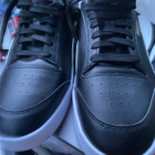 Puma miesten tennarit Shuffle Black-White Team-G Size 9.5 - - pikkukuva 1