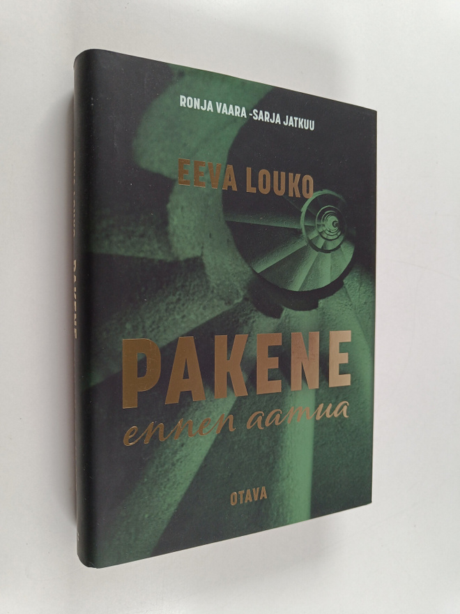 Eeva Louko : Pakene ennen aamua