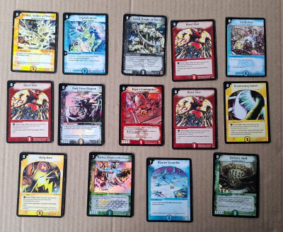 Duel Masters keräilykortteja 14 kpl