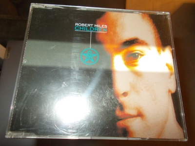 CDM ROBERT MILES **CHILDREN **