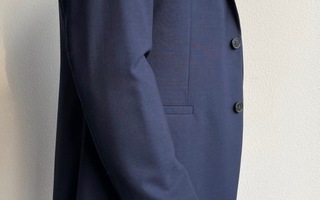 Pukutakki - bleiseri COS / blaser COS
