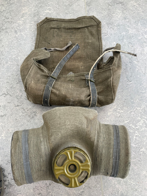 WW2 Venäläinen hevosen kaasunaamari
