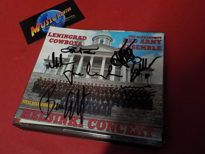 LENINGRAD COWBOYS - TOTAL BALALAIKA SHOW CD 7:LLÄ NIMMARILLA