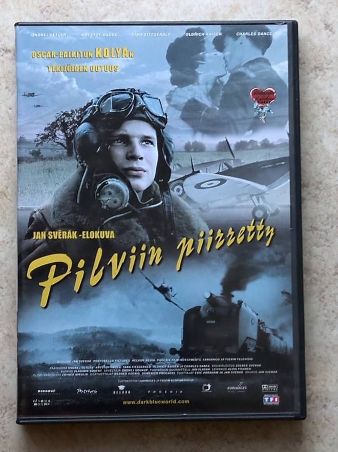Pilviin piirretty, DVD. Ohjaus Jan Sverak