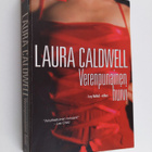 Laura Caldwell : Verenpunainen huivi - pikkukuva 1