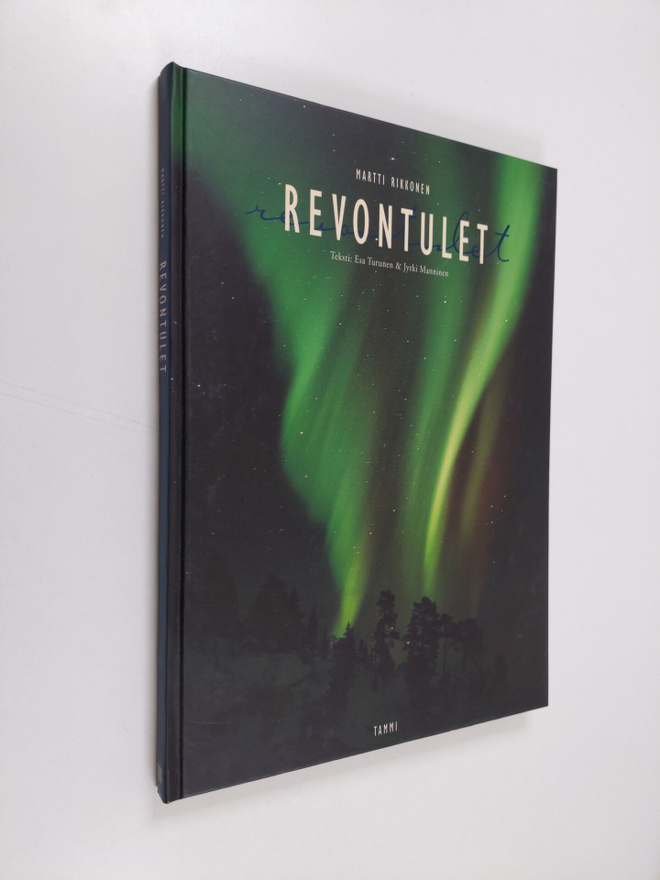 Martti Rikkonen : Revontulet
