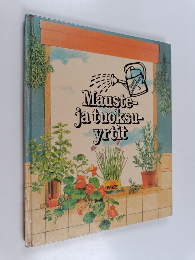Rosemary Verey : Mauste- ja tuoksuyrtit