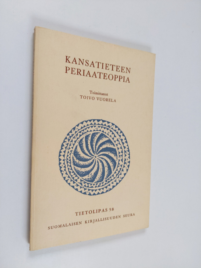 Toivo (toim.) Vuorela : Kansatieteen periaateoppia