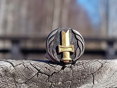 Hopeinen 813H Veteraanimerkki. Halkaisija -  11 mm. Valmista