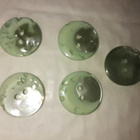 4 eri vaalean vihreän ja sinisen väristä kuunappia 20mm - pikkukuva 2