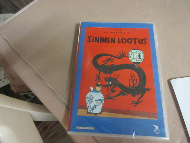 Tintin seikkailut: Sininen Lootus. *uusi*.Suomipuhe. 1991