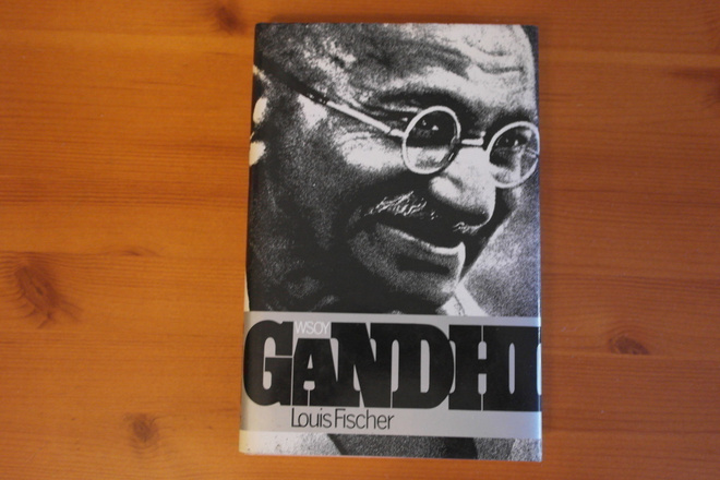 Louis Fischer:Gandhi.Profiili-sarja.