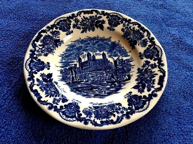 Royal homes of Britain asetti