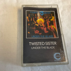 Twisted Sister - Under the Blade (C-kasetti) - pikkukuva 1