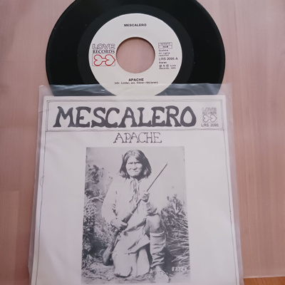 Mescalero – Apache 7" ps orig 1975 Love Records uusi mint!!!