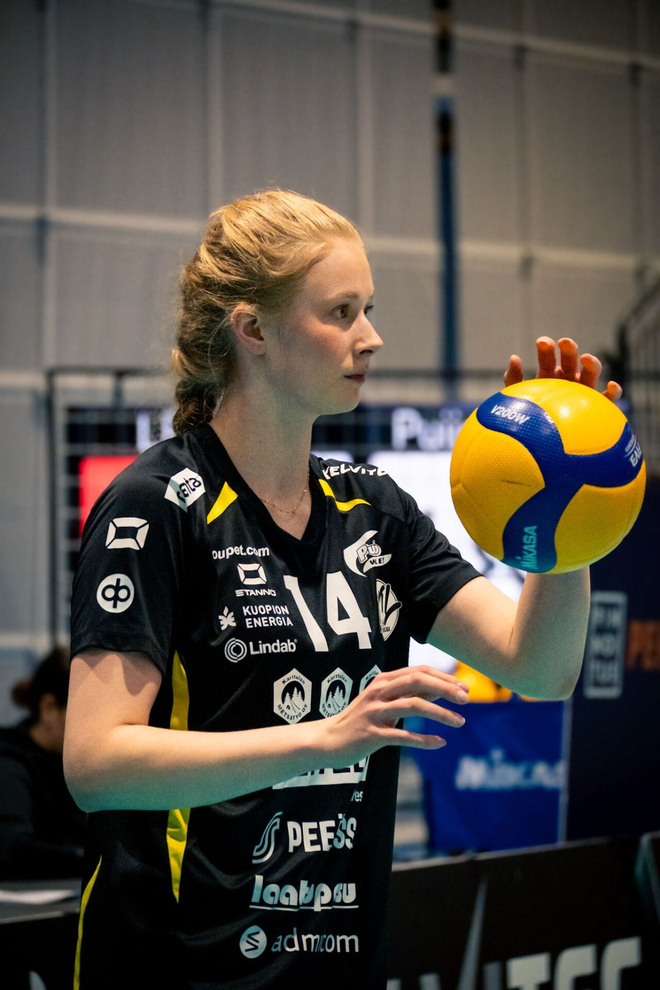 Liina Rädyn game worn pelipaita