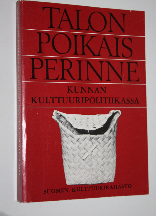 Paula (toim.) Tuomikoski-Leskelä : Talonpoikaisperinne ku...