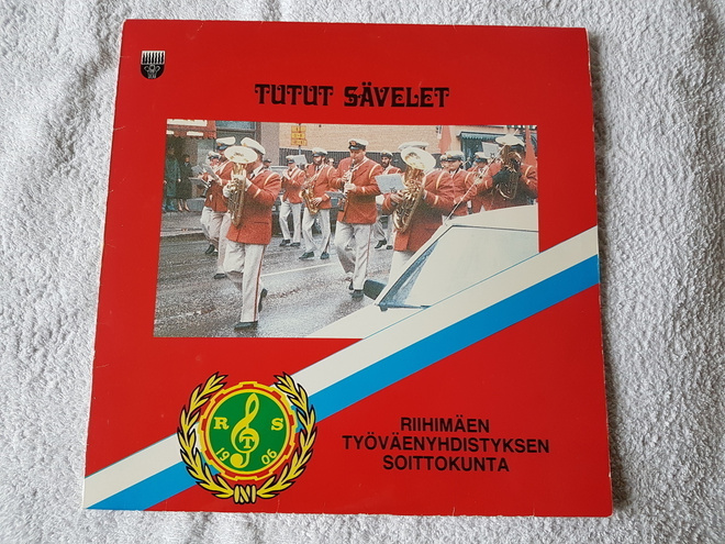 Riihimäen Työväenyhdistyksen Soittokunta - Tutut sävelet LP