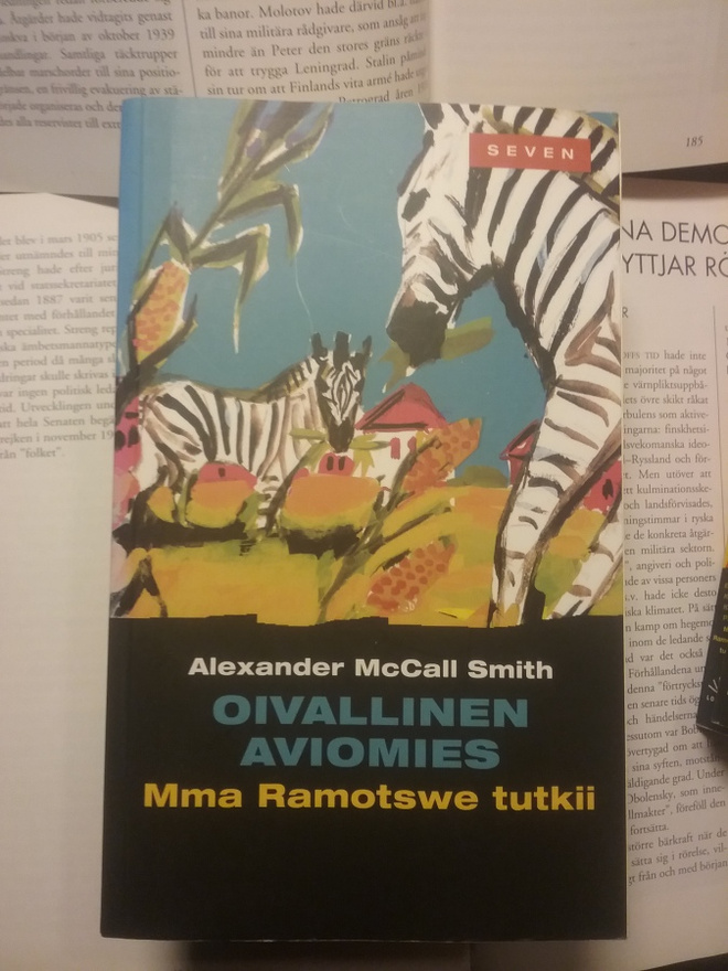 Alexander McCall Smith - Oivallinen aviomies (pokkari)