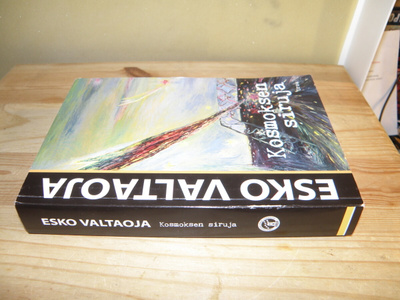 Esko Valtaoja Kosmoksen siruja (nidottu)