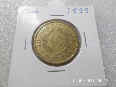 10 mk 1939 Alumiinipronssi RAHAKEHYKSESSÄ KL 8