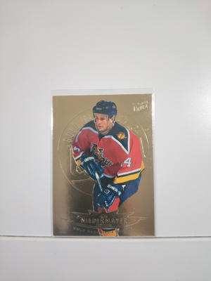 1995-96 Ultra Gold Medallion #62 Rob Niedermayer