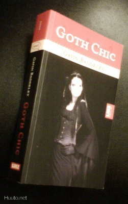 Gavin Baddeley: GOTH CHIC (Sis.postikulut)
