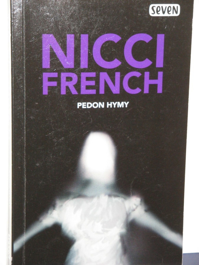 Nicci French : PEDON HYMY