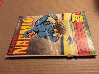 MUSTANAAMIO 3/1979
