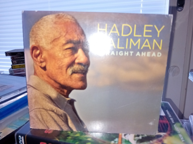 CD Hadley Caliman : Straight Ahead ( SIS POSTIKULU )