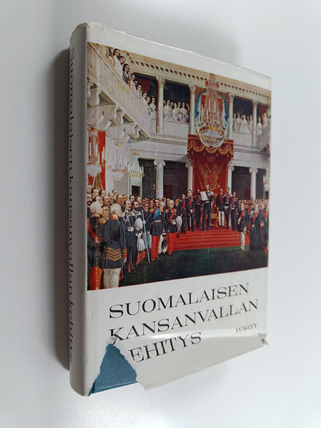 Pentti (toim.) Renvall : Suomalaisen kansanvallan kehitys