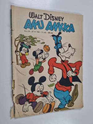 Walt Disney : Aku Ankka 39/1961