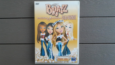 DVD: BRATZ - Passion 4 Fashion Diamondz (2006)