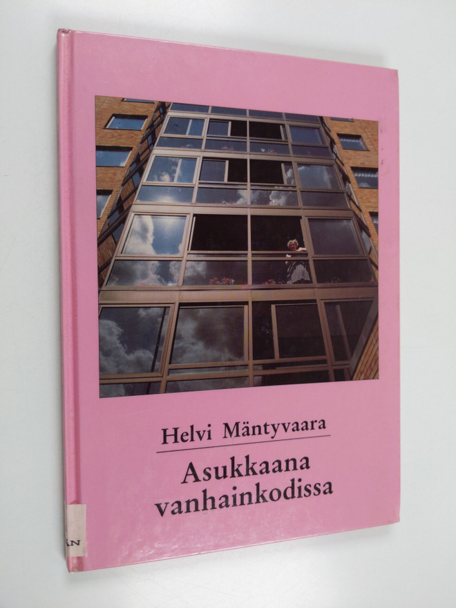 Helvi Mäntyvaara : Asukkaana vanhainkodissa