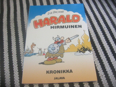 Dik Browne: Harald Hirmuinen . Kronikka
