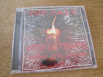 The Fall astoria theatre 1995 cd muoveissa